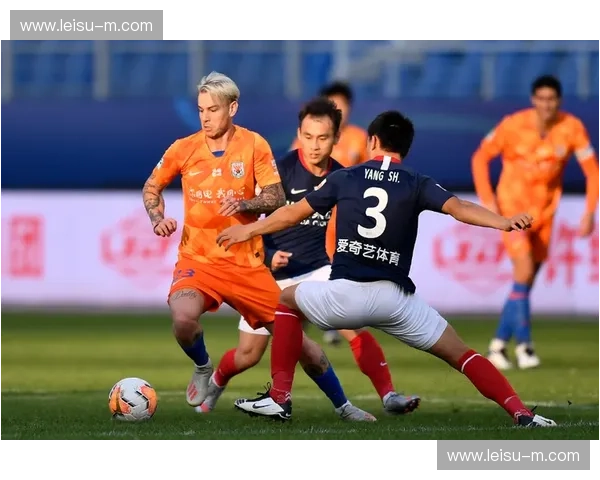 朗斯主帅淡看登顶称一步一脚印 拒绝被争冠话题干扰