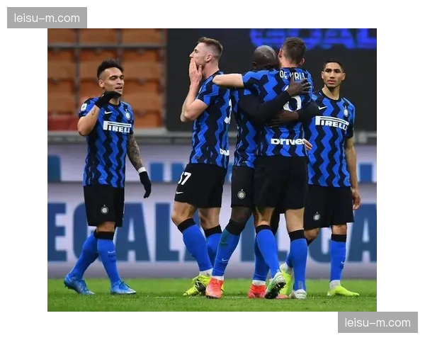 新鹏城主场完败铜梁龙 进攻端乏力全场仅3次射正